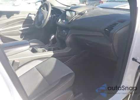 2019 Ford Escape Se from USA, damaged, VIN 1FMCU9GD5KUA10979